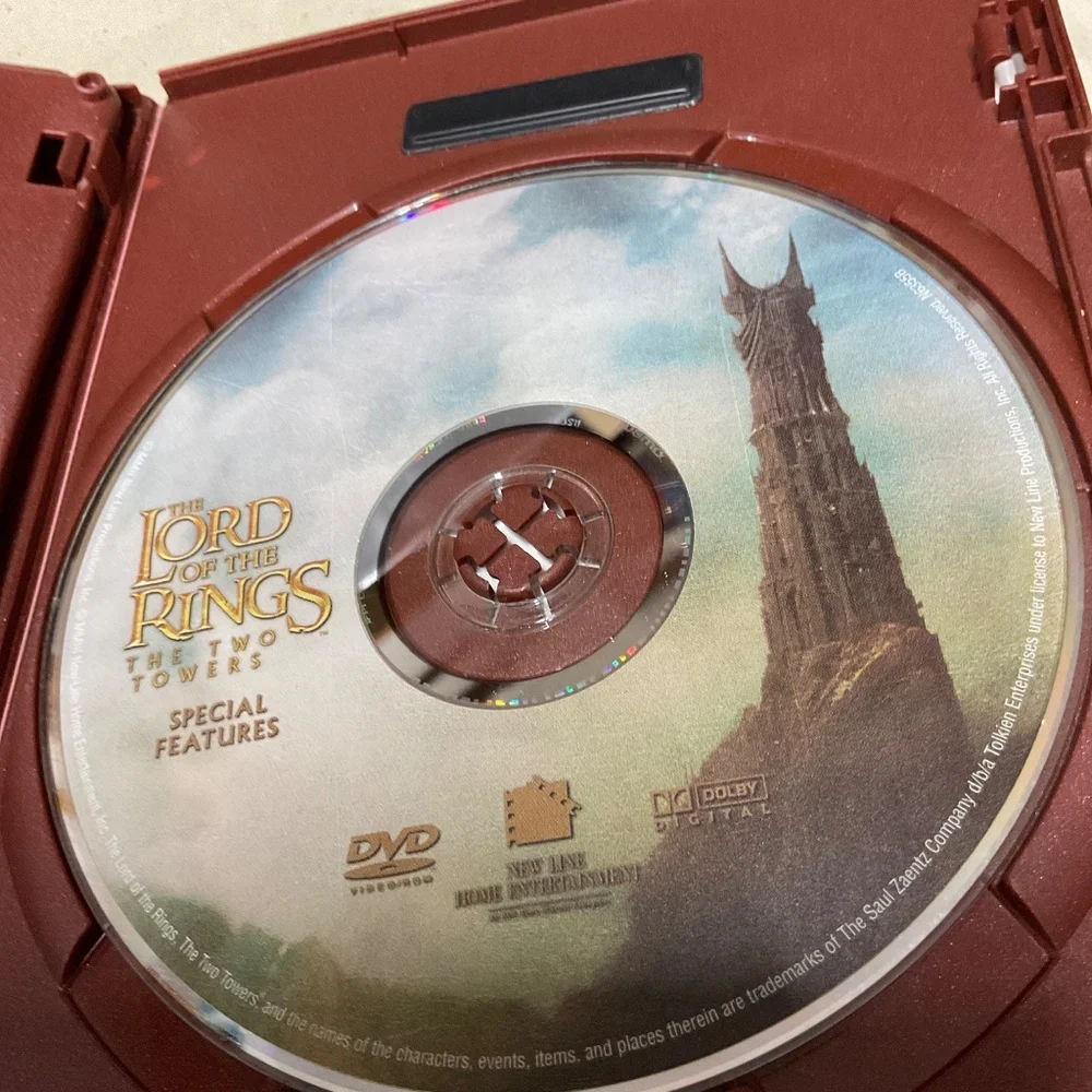 DVD - The Lord of the Rings   The Two Towers. V122